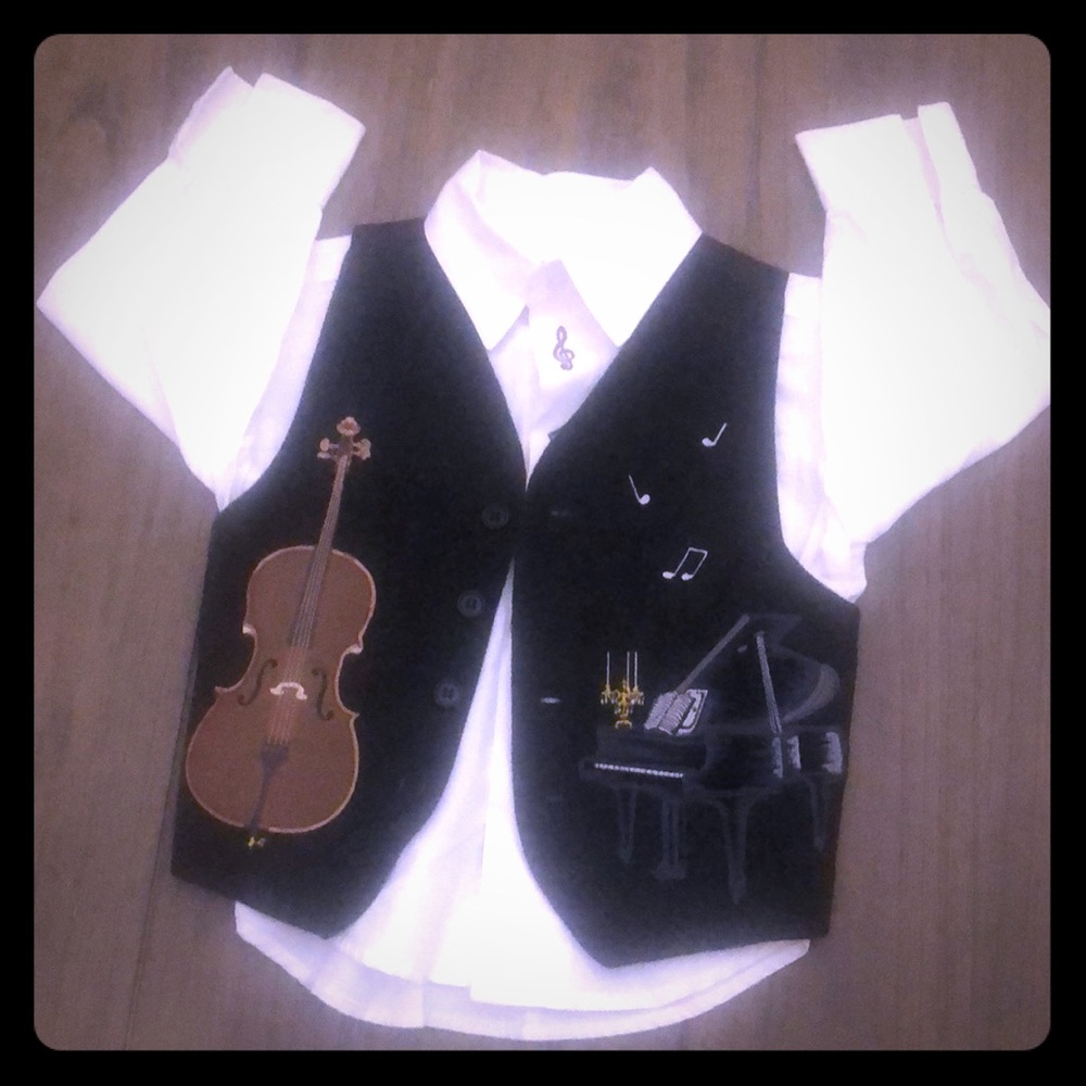 Monkey Wear Shirt and vest